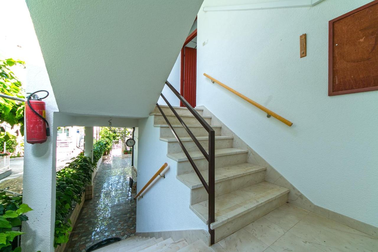 Apartments By The Sea Podaca, Makarska - 516 المظهر الخارجي الصورة