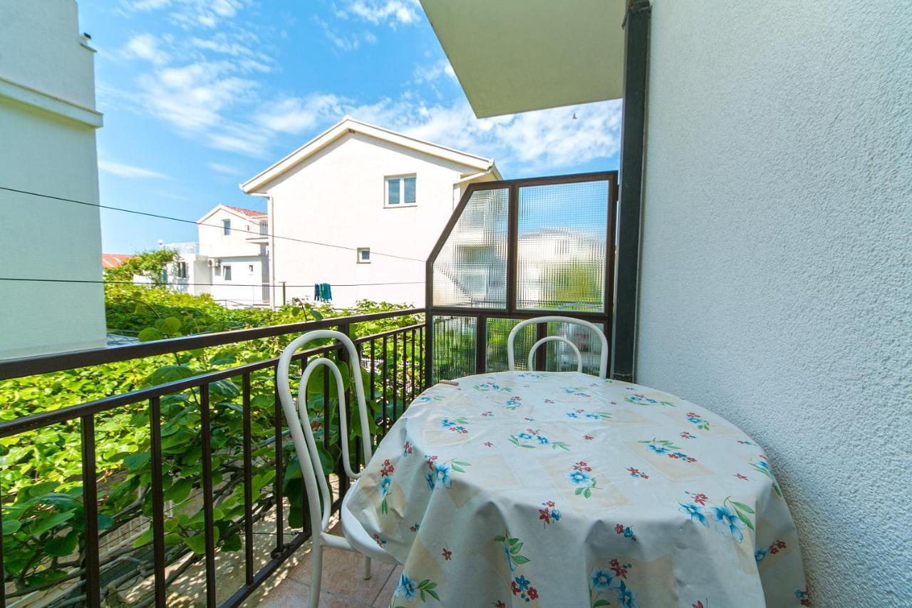 Apartments By The Sea Podaca, Makarska - 516 المظهر الخارجي الصورة